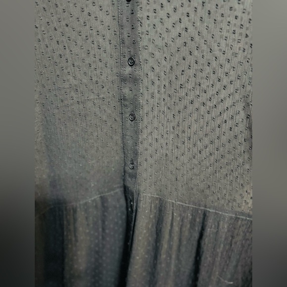 Detailed & StylishVenus Black Sheer Swiss Dot Button-Front Tiered Maxi US 20 - Picture 6 of 16